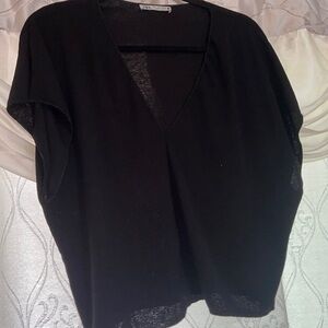 🌷GUC Zara v-neck top